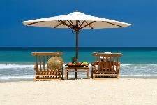 beach chairs_0